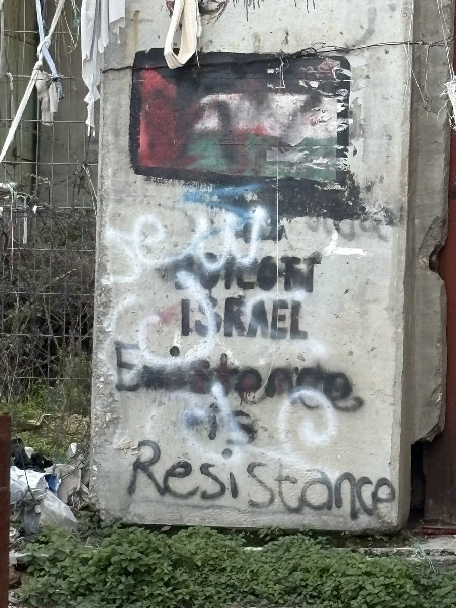 DranikiNeko's tweet photo. I’ve spent time working in both Palestine and Ukraine, and from the bottom of my heart, they are some of the most bravest, courageous, and resilient people I’ve ever met. The world needs to be brave like Ukraine and Palestine.

🇵🇸 🇺🇦 https://t.co/98lkpdIaG1