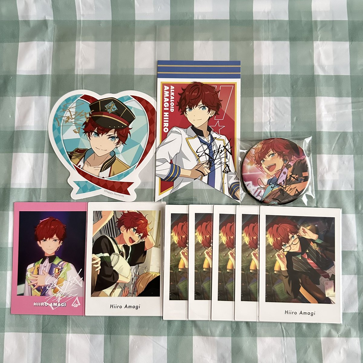 haaa_2525's tweet photo. 【譲渡】あんスタ ALKALOID それぞれ()の金額で譲ります。送料別。
天城一彩(700)
風早巽(300)
白鳥藍良(300)
礼瀬マヨイ(400)
経年劣化気にしない方のみでお願いいたします。 https://t.co/MjGkZt5Plr