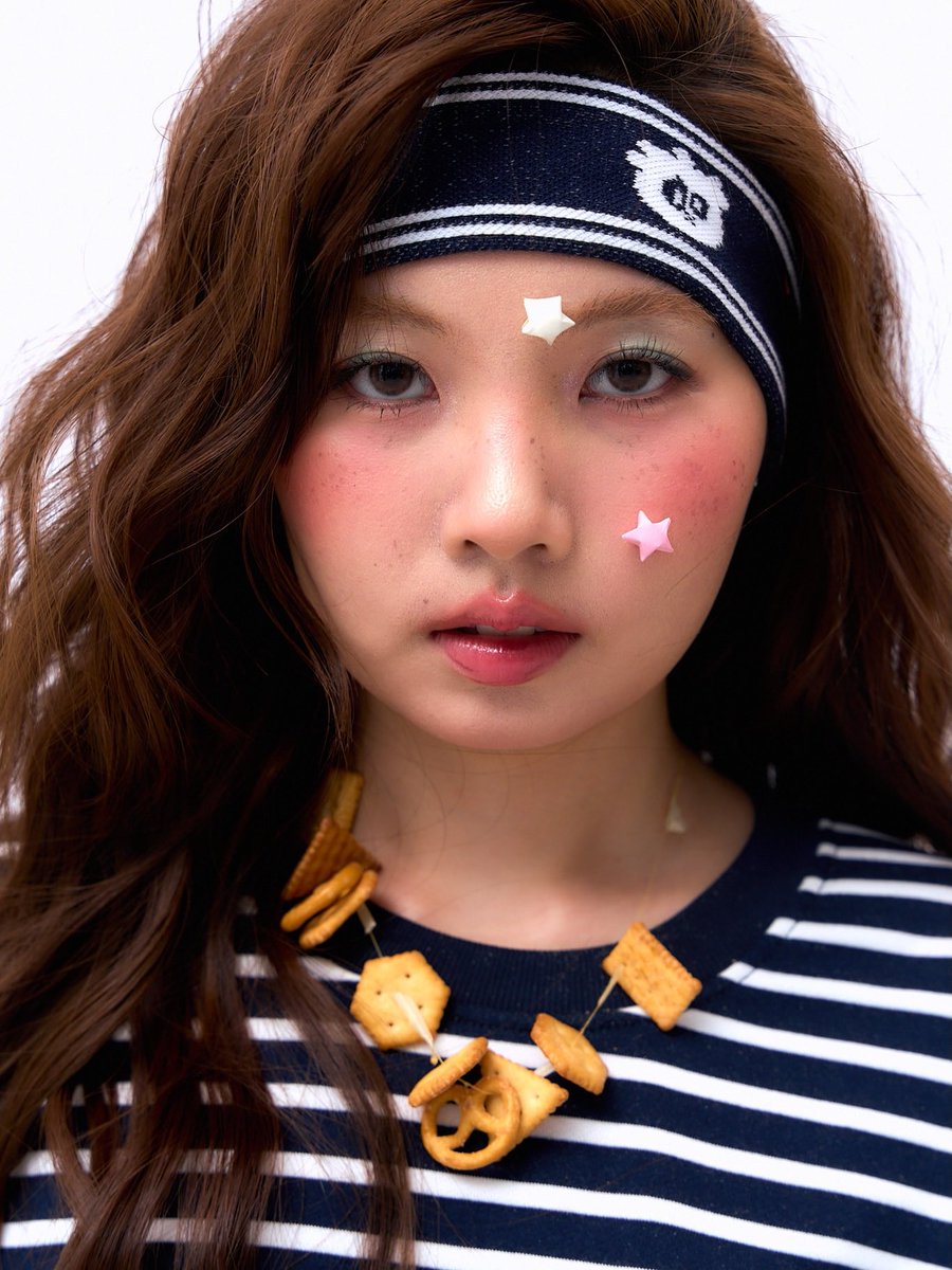 msclear27's tweet photo. #Plutoyesterday #kasibook 

ยังมี Headband ขายอยู่น้าา  

Navy เหลือ 56 
Red แหลือ 71  

🛒📷 https://t.co/rwZYRlpTo9 https://t.co/1kywxdDcBR