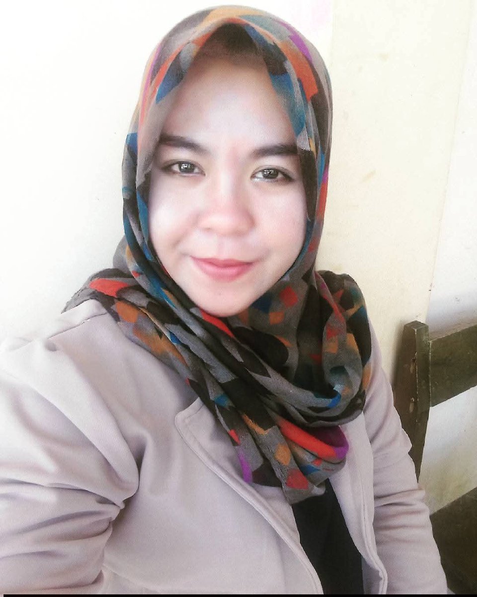 jhonjonitof7's tweet photo. Pengen crotin di pipinya https://t.co/7mk1Iwsng5