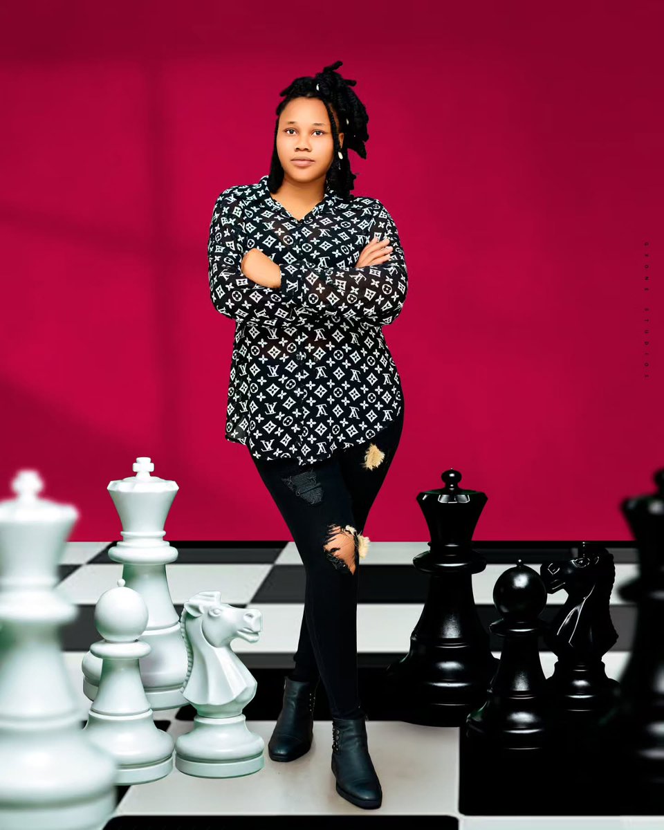 CicelyWitto9a's tweet photo. Not just playing the game, but mastering every move. Life is like chess: make smart moves, protect your peace, and always stay three steps ahead. The queen is ready. https://t.co/XnqfSmxpwv