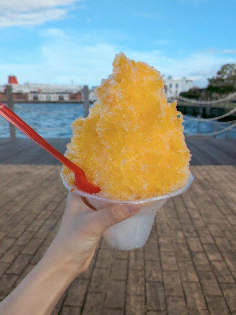 hoshi1900_'s tweet photo. 気温は夏だけどブーツだけ秋らしさ🍂港のお祭りに行きました https://t.co/ioGXZdaOC9