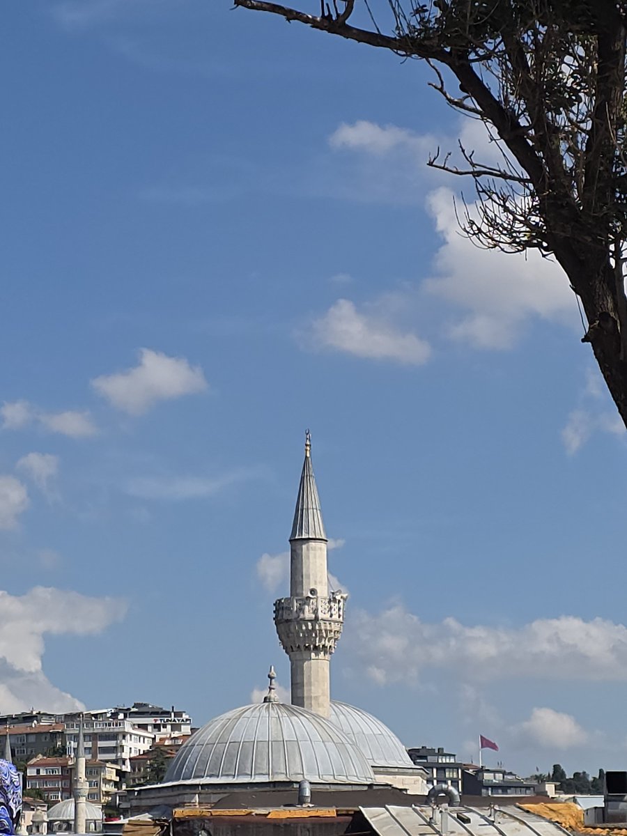 birvetograf's tweet photo. bugün İstanbul vakti :) https://t.co/FkzH4kVdO7