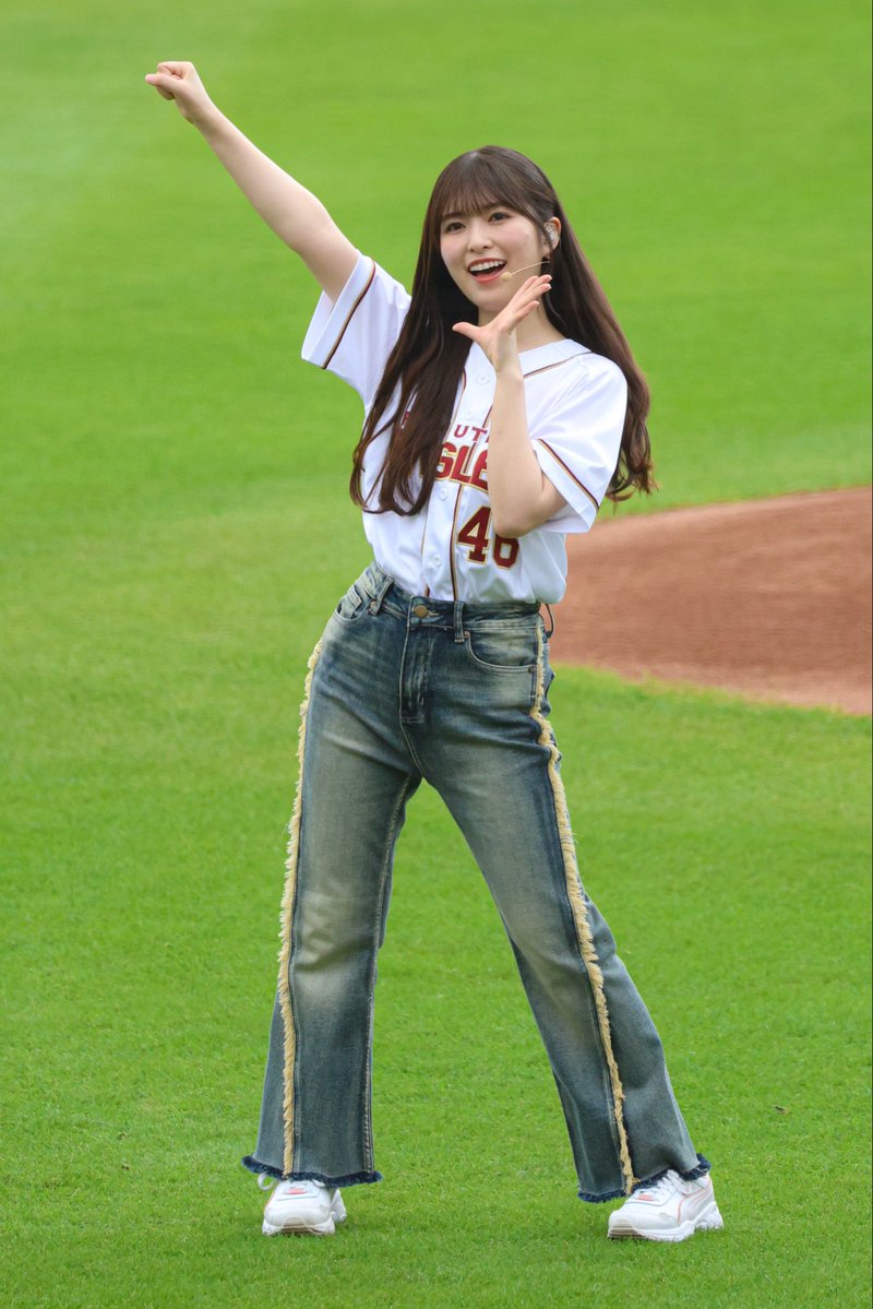 denaken1112's tweet photo. 2026.9.19 楽天モバイル最強パーク宮城

パシフィック・リーグに連れてって♪
あーやの笑顔は本当に癒される！

#RakutenEagles
#乃木坂46
#乃木坂野球部
#小川彩 https://t.co/n8Kw1ZhxPZ