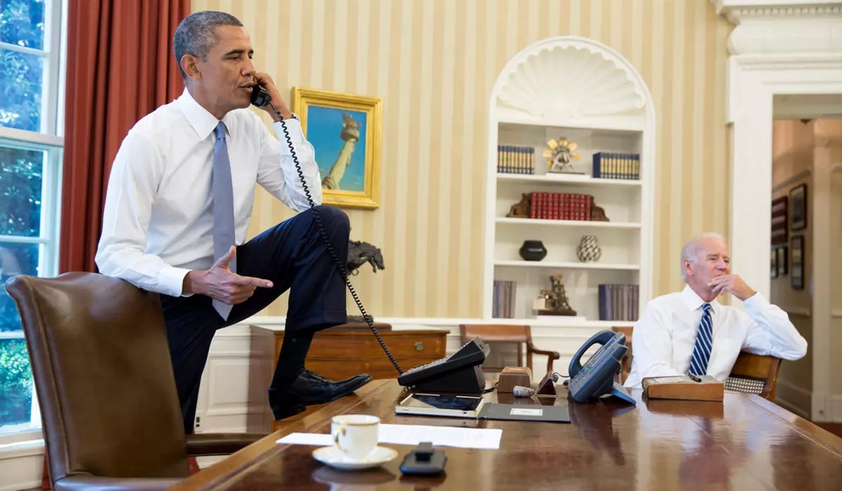 FinalTelegraph's tweet photo. Memory Hole Politics: 10 Times Leftist Presidents Locked Out the Press (THREAD 🧵)

The left wants you to believe that revoking White House press credentials is an unprecedented assault on democracy. Their manufactured outrage is pure theater. Progressive administrations have spent decades weaponizing executive power to silence dissent, punish critical coverage, and banish conservative reporters from public view.

Here are ten documented times Democrat leadership locked out or purged dissenting journalists:
