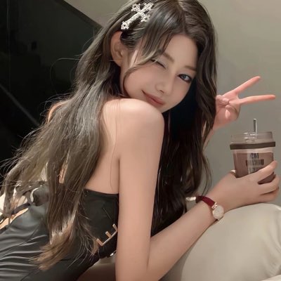 garphone's tweet photo. #新头像 https://t.co/GbmO4Btjpl