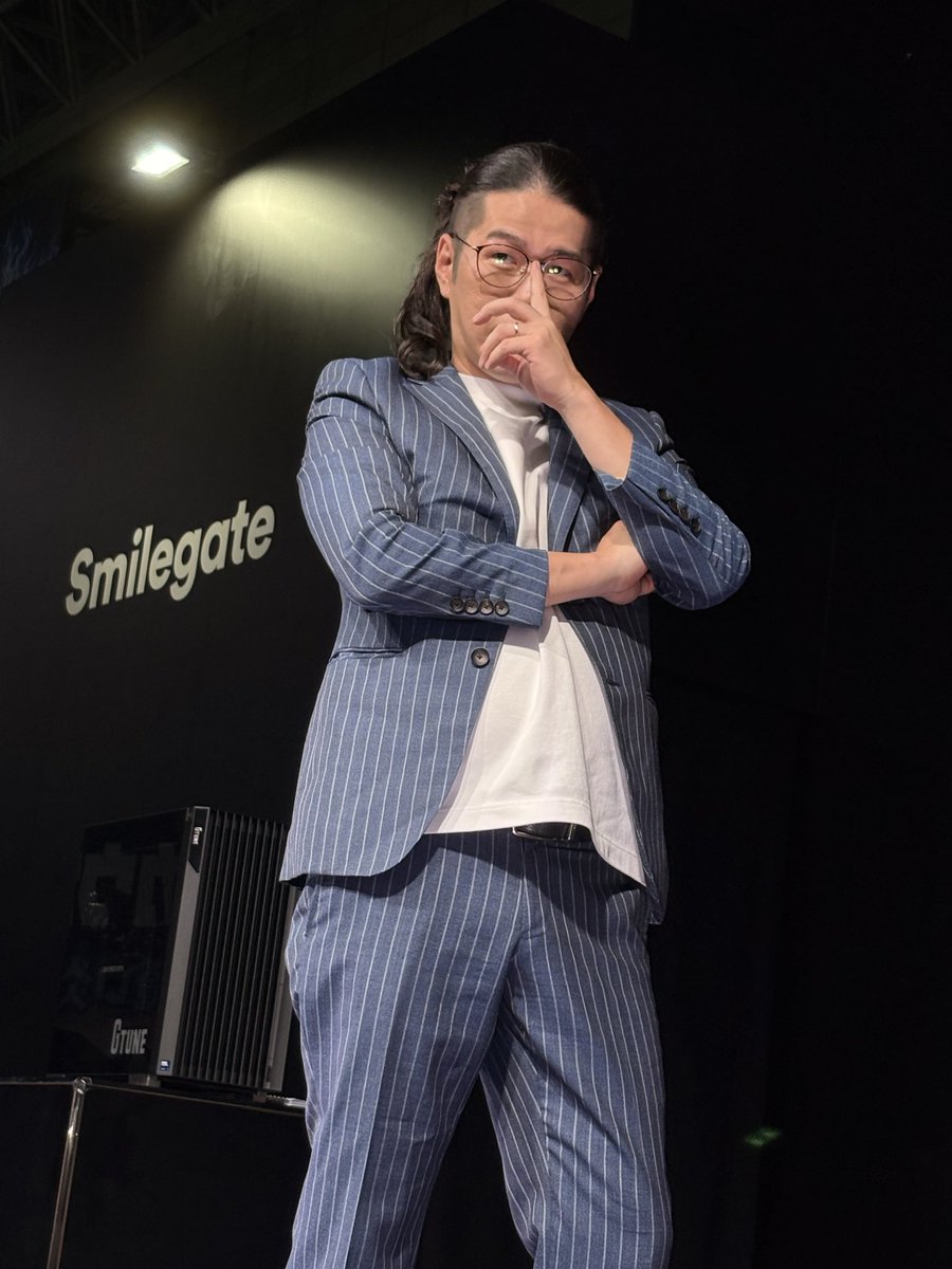 noradayo's tweet photo. 東京ゲームショーお疲れ様でした
MERESIで2時間前からスタバっておいて今回はめっちゃ良かったです
えなこさん、もえさんにも間近で見れたので大変満足です^_^
OooDaさんノリ良くて面白かったです笑
#えなこ
#伊織もえ
#OooDa
#MIRESI
#TGS2026 https://t.co/ptsLqCSFCJ