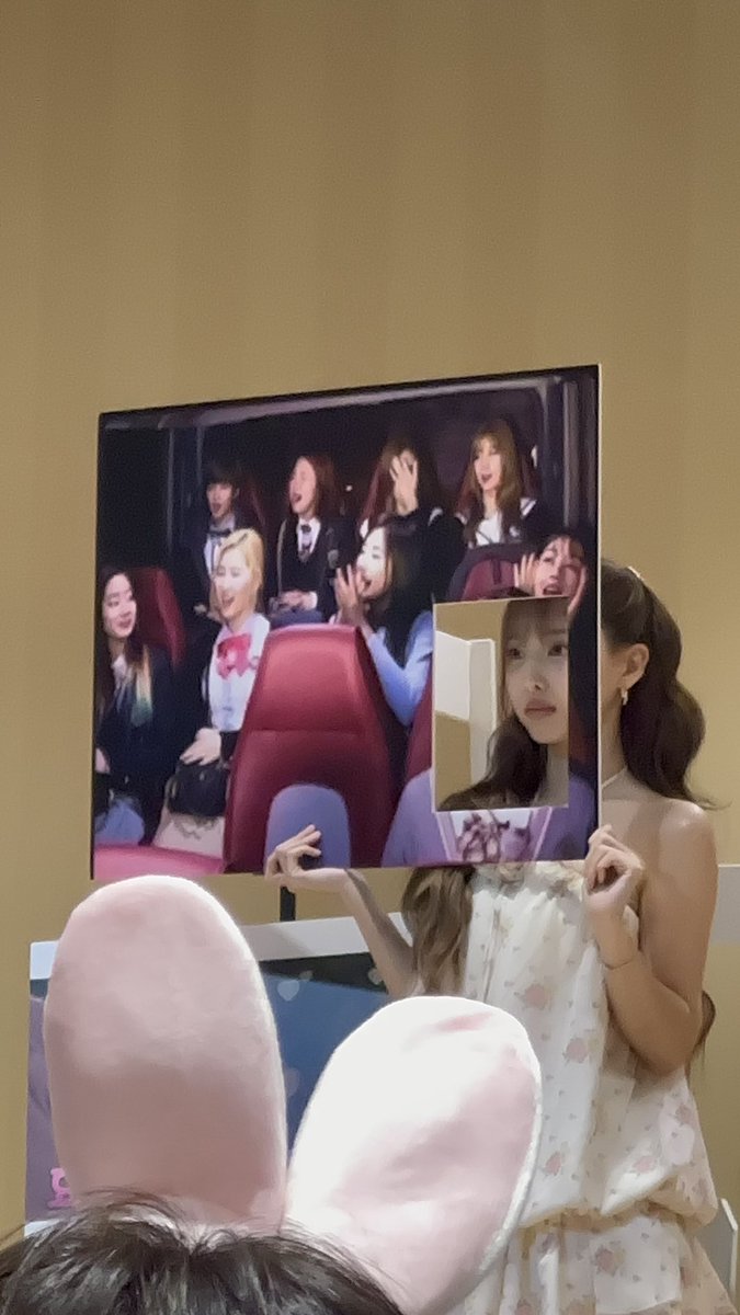 Once_dlwlrma's tweet photo. 데뷔전 나연이 따라하기 ㅋㅋㅋㅋ
(데뷔전 사진들 맞음. 아무튼 맞음.)

#트와이스 #TWICE #나연 #Nayeon #ナヨン https://t.co/nHaUqjuMjW