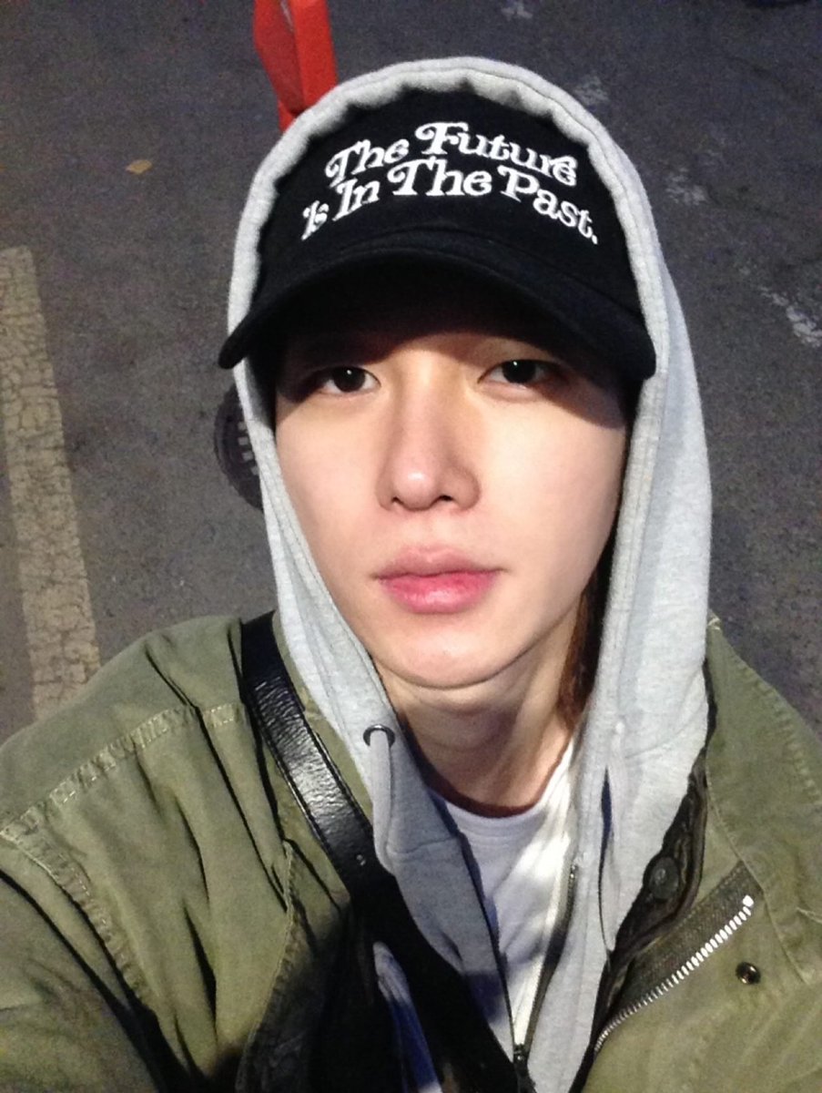 PwotaeTheo's tweet photo. Choi taeyang who rarely smiles in pictures even since he was a kid yet he says his life has always been happy 🥹 https://t.co/vHtfz69u8J