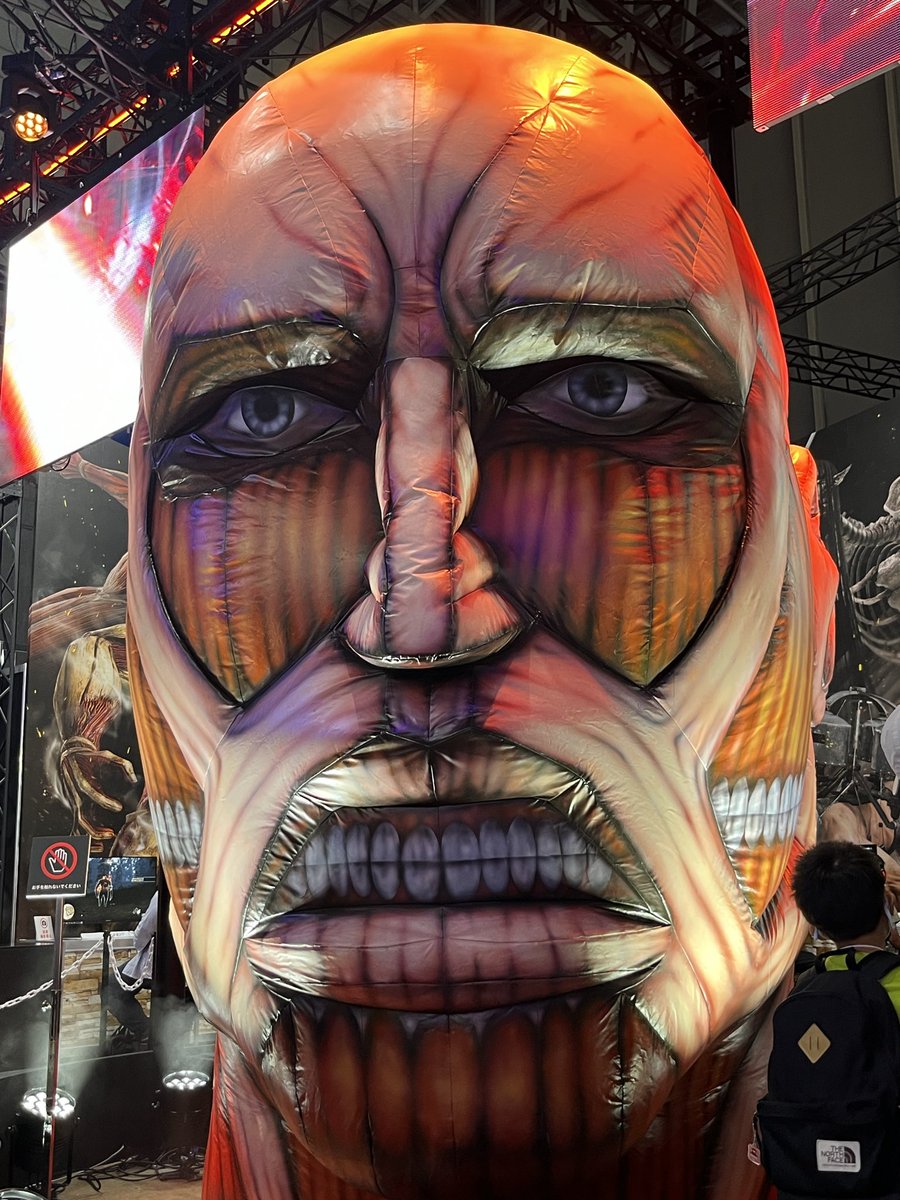 cozimax55's tweet photo. 東京ゲームショウ2026の写真🎮
そういえば、混雑した通路でスネークのコスプレをしたカッコいい方に道を譲ってもらい、思わず敬礼しました🫡‼️
#パールインブルー
#雨のちハレ女
#進撃の巨人3
#TGS30th #TGS2026 https://t.co/Wm783bmnfp