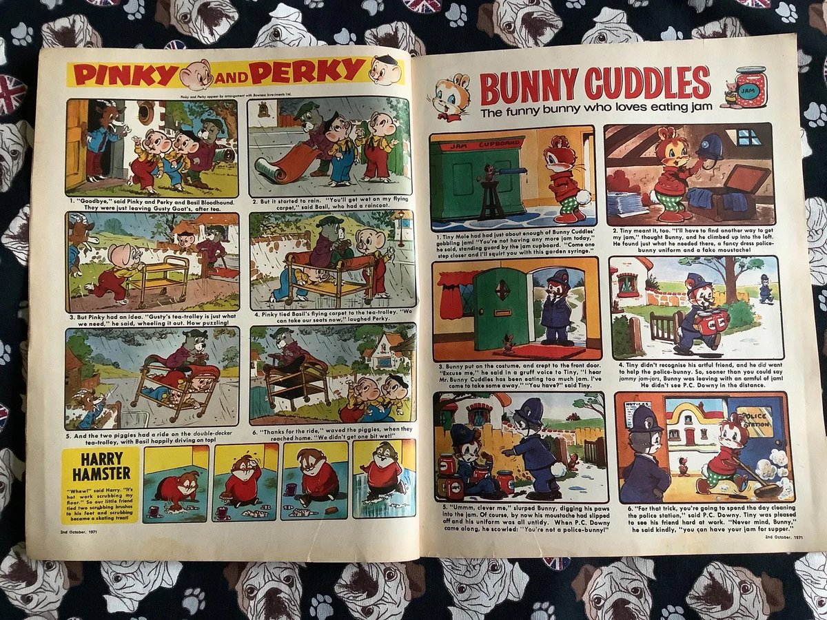 WatsonsVintage's tweet photo. A Super Fun and Nostalgic #giftidea Rare Vintage 2 October 1971 Playhour and Robin Comic - The Magic Roundabout - Pinky And Perky -Mr Toad - Unusual Birth Year Gift https://t.co/5HQsKioQAo via @Etsy #VintageComics #KidsComics #1971Gift #OctoberBirthday #TheMagicRoundabout #Playhour