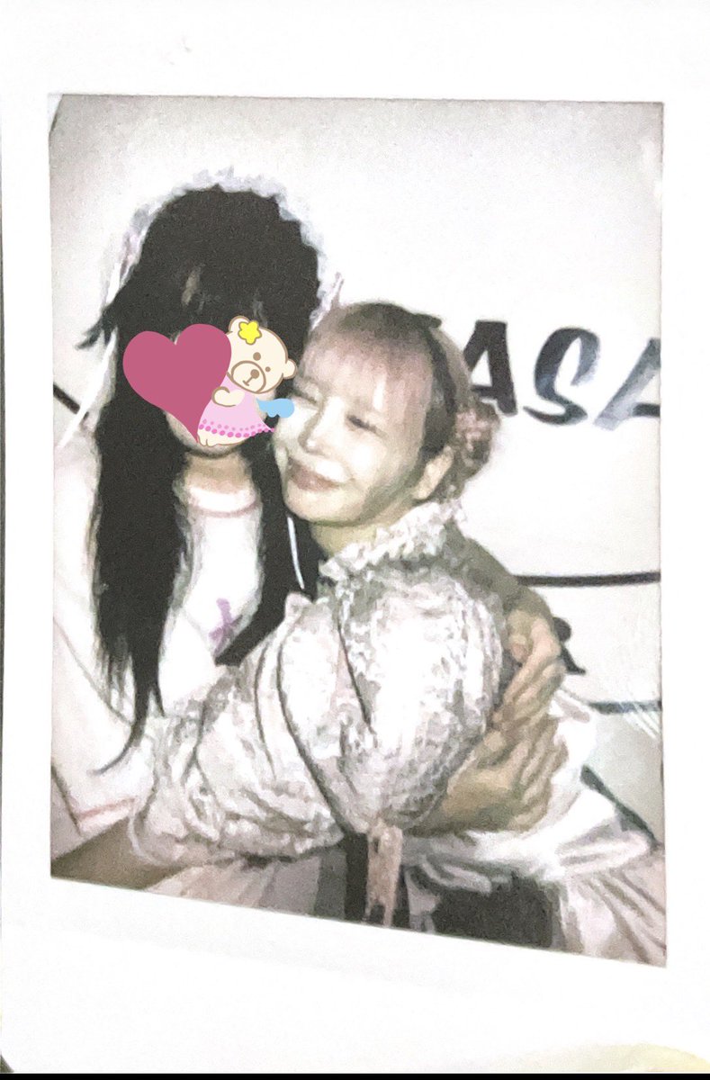 tykbjo's tweet photo. 誰も私のことすきじゃない世界で、私のために光ってよ❤︎ https://t.co/trhLyREGbu