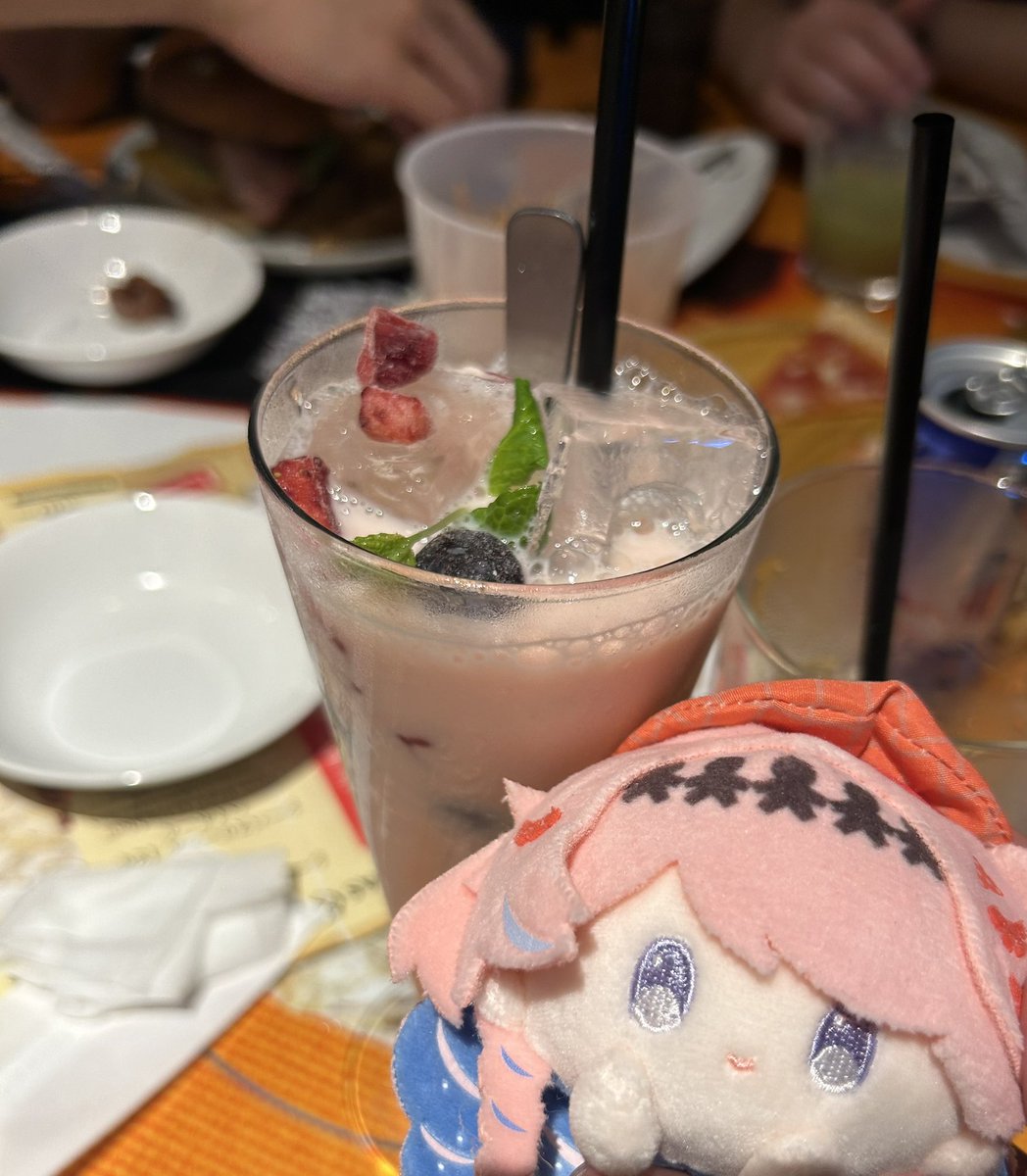 RqFhy_'s tweet photo. 二次会でHUBきた🥃 https://t.co/9IqRWLKHuT