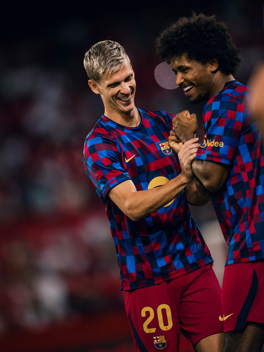 FCBarcelona's tweet photo. Mood 🤗 https://t.co/vitIGFM9Zc