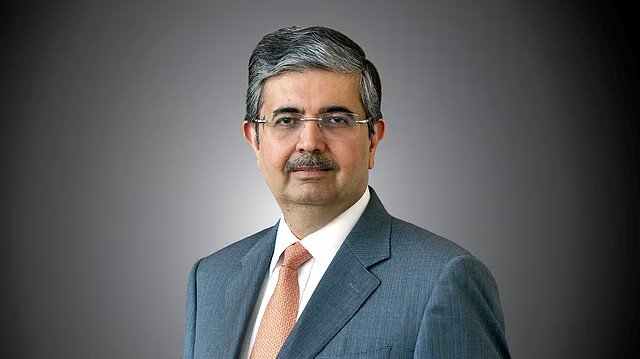 growth_edge_'s tweet photo. Uday Kotak says India needs to rethink gold. 

Indians have accumulated enormous wealth in gold.

But gold mostly stores wealth.

It doesn’t directly fund businesses, factories or infrastructure.

The challenge is to move more household savings from gold into productive assets.

India has plenty of savings.

The bigger opportunity is to put those savings to work.