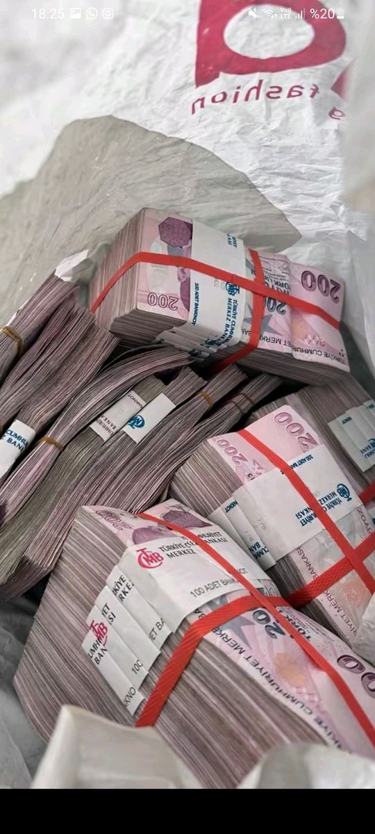asiyeyim10's tweet photo. Bu kadar paraya akrabanı satarmısın ? https://t.co/lxtkRsC8GE