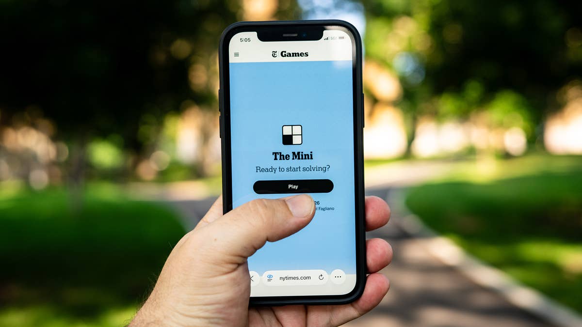 ParadeMagazine's tweet photo. NYT Mini Crossword Answers, Hints for Sunday, September 20, 2026

Read more: https://t.co/tmZbcfRHSP https://t.co/OM50ujCtDu