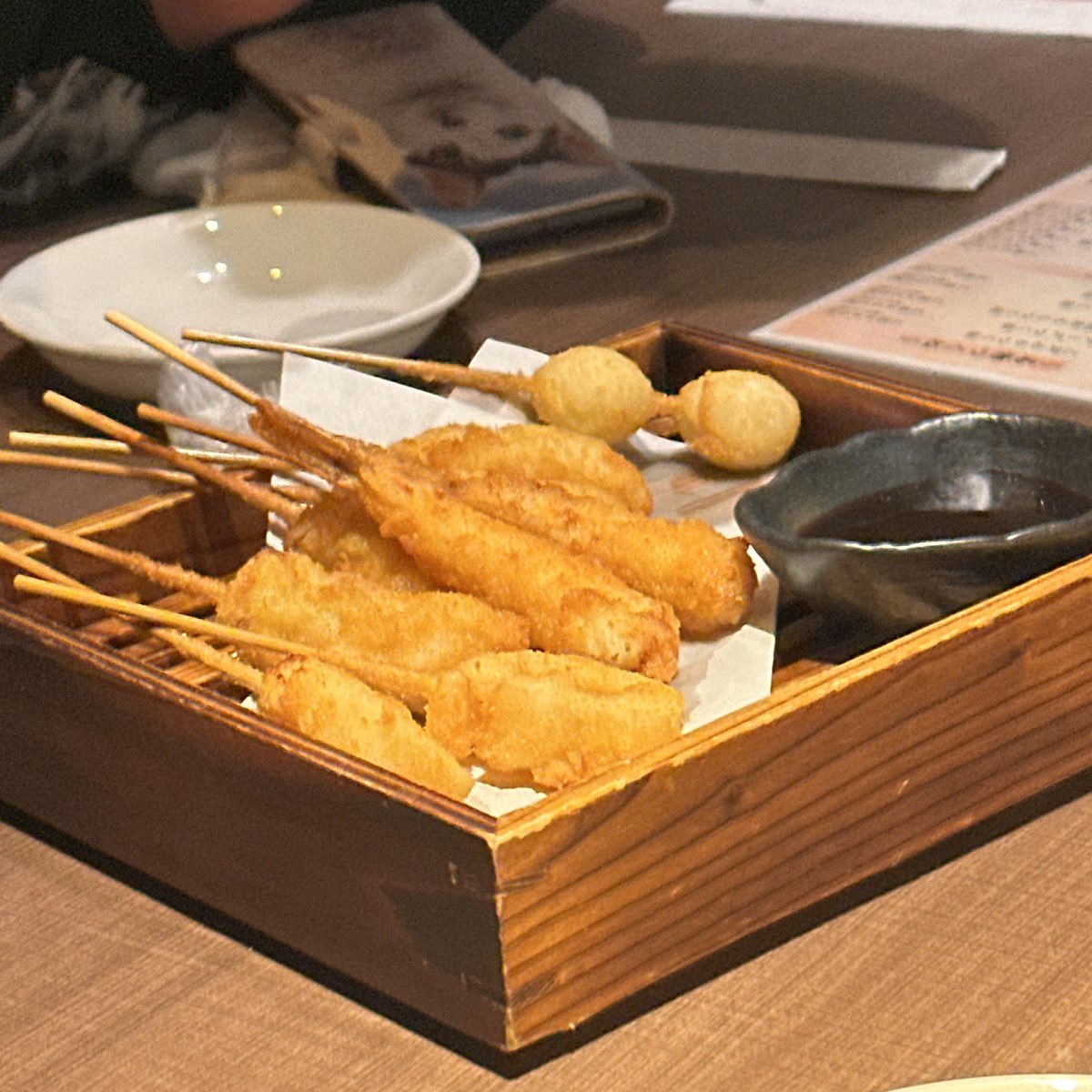 mako_josou's tweet photo. 昨日はトキ新で飲み会に飛び入り参加してましたん
「カマ」飯もいただきました https://t.co/5hPA5bBi6B