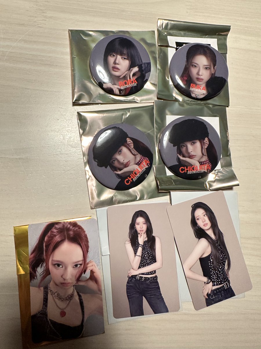kt3231's tweet photo. BABYMONSTER ベビモン CHOOM popup ポップアップ 缶バッジ トレカ 6000円特典トレカ交換

【譲】画像
【求】同種アサorアヒョン
　　　
郵送希望

お気軽にお声かけください🙇 https://t.co/6ZFMUiU3iv