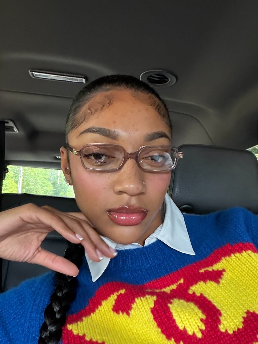 prettylibrary_'s tweet photo. Angel Reese 💓 https://t.co/QrNwfTC1Tv
