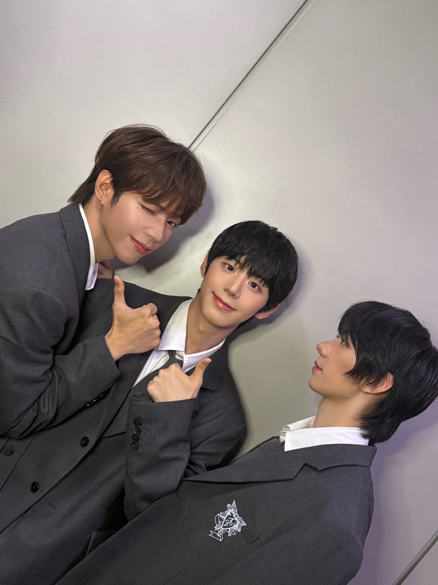 906_sjwzip's tweet photo. our 143z!! 🤍

AHOF HAN JL SINGS OST
FOCUS ON YOU OUT NOW
#OperationTrueLoveOST
#박한제이엘_작전명순정OST
#AHOF #아홉 https://t.co/XJHtY3gpLK