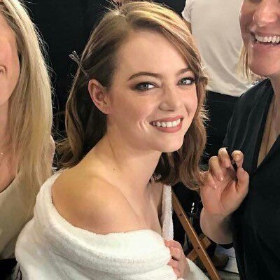 StonesSlave's tweet photo. The face              the back https://t.co/UsiFiakbCb