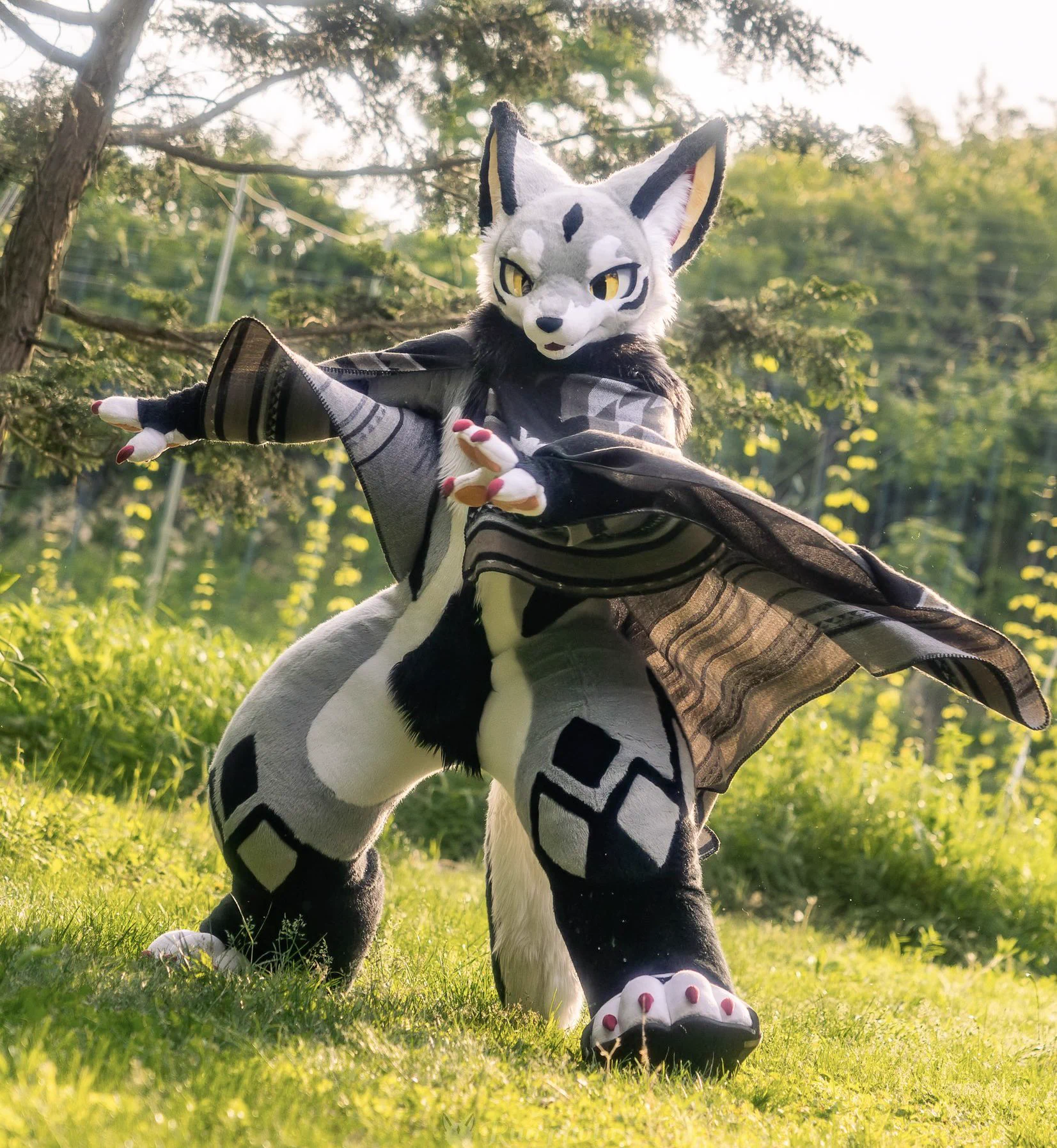 るん (Run)→FUR:RAID (@run_charizard) / X