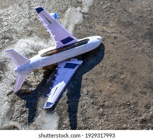 survay57654's tweet photo. @thenIslappedyou Clear evidence of India's fighter jets crashed in May 2025 conflict, indians are losers and hide the reality. https://t.co/2WHXI8KBTX