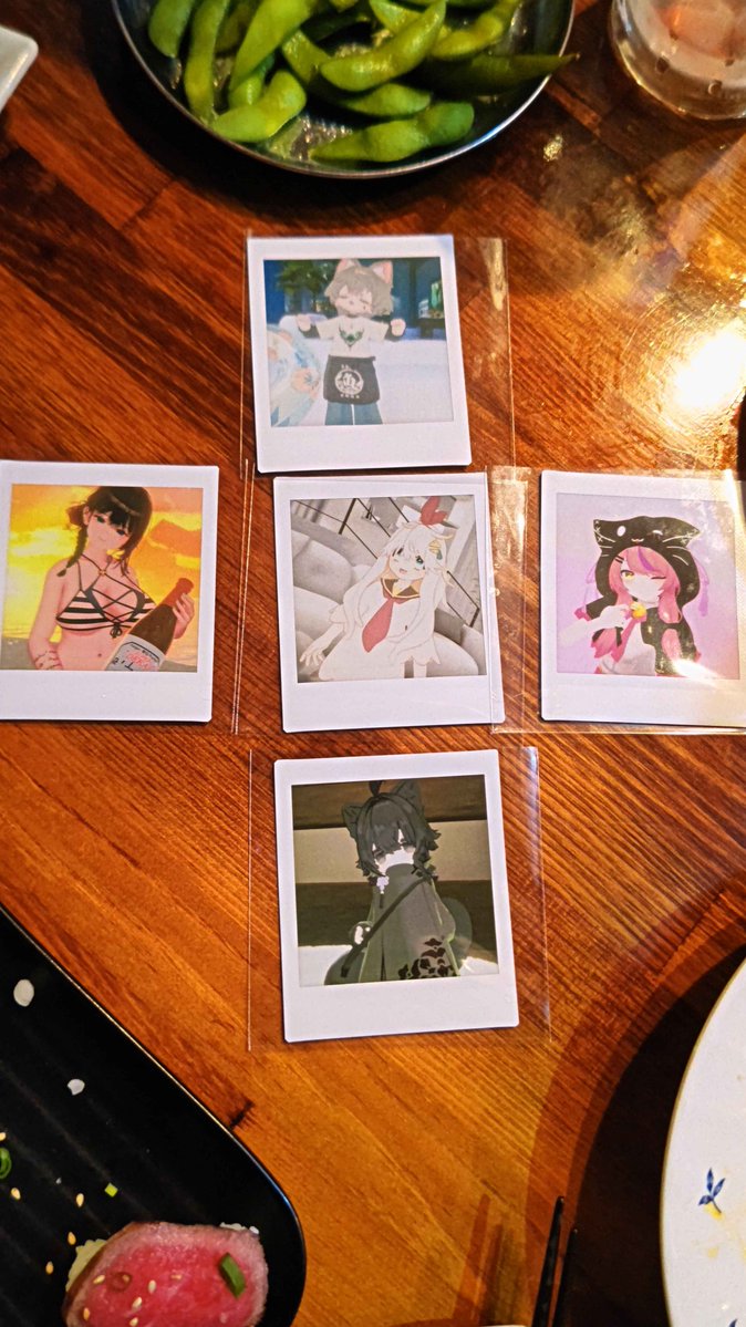 Soloplaych's tweet photo. 中央の人以外は集まった写真！
短い時間だったけど楽しかった！！ https://t.co/41xxcTBnpt