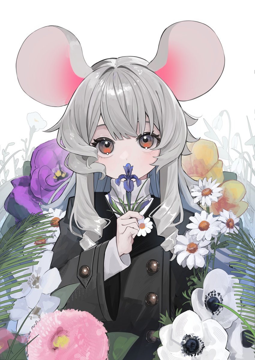 Yrui596's tweet photo. ネズミの少女を描いています🐭✨
#5連休は掘り出し作家大収穫祭
#シルバーウィークはフォロワーさんが増えるらしい https://t.co/LkVZkiyJBR
