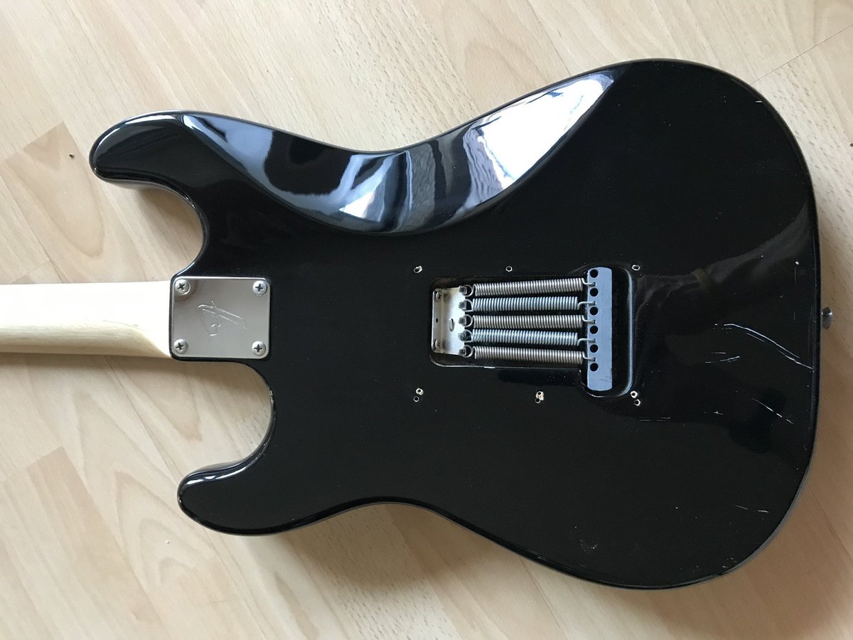 joe__bk's tweet photo. Have a nice day 🎸🎶 #guitar
#SundayVibes #WeekendFun https://t.co/5cWNOj9URq