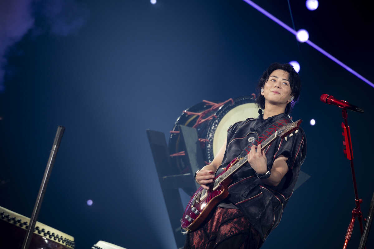 topicool_jp's tweet photo. 【トピクル】
北山宏光、全国ツアーを完走!8万人魅了、和太鼓&後輩コラボで魅せた熱狂の千秋楽
アニメ「桃源暗鬼」の主題歌となる新曲「BACKLASH」も初披露!「アニソンをずっとやりたかった」という北山さんの言葉に胸が熱くなりました
▼記事はこちら▼
🔗https://t.co/HfoTr5jv5D
#北山宏光 https://t.co/mRBhr1i6j7