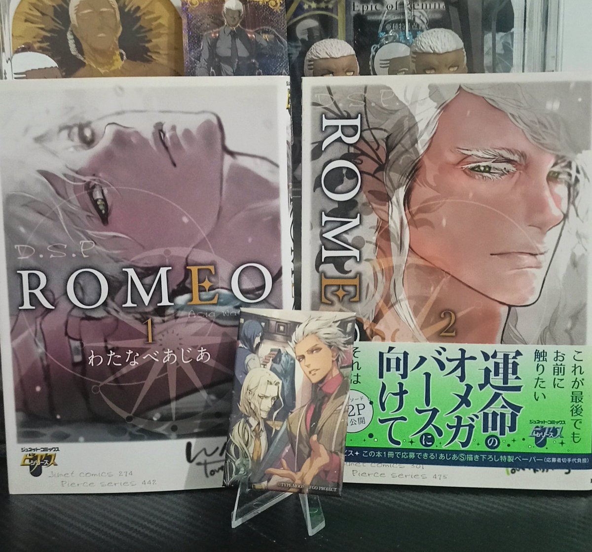 mithalpha's tweet photo. #wts (want to sell)
Halo gaes aku mau jual bbrp manga bl sama doujin lawasku. Jarang di baca apalagi di display. Aku lepas karena udah bukan selera lagi untuk uke cantik.
Tapi yang seleranya BL uke cantik silahkan~
Paling joss karya watanabeasia, rekomen karena rendernya cantik banget.
Rt&likes sangat di apresiasi ✨✨✨
