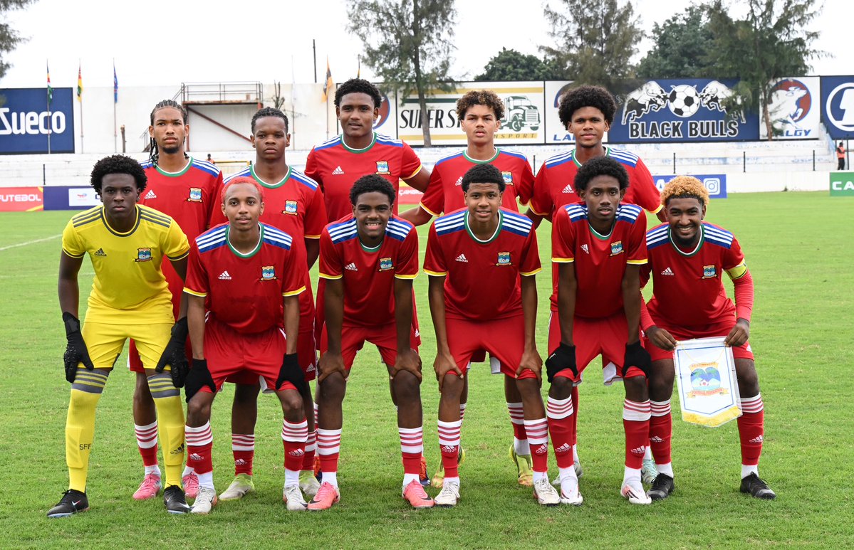 COSAFAMEDIA's tweet photo. HALF-TIME
SEYCHELLES 🇸🇨 1️⃣ 🆚 1️⃣ 🇲🇺 MAURITIUS
⚽️ #10 Lorenzo Hoareau 🇸🇨
⚽️ #9 Quentin Lalsing 🇲🇺
A balanced first half at the ABB Stadium. ⚽️
#COSAFAU20 #COSAFA #SEYvMRI #Maputo2026 #Football https://t.co/Zpv6bWeHTU
