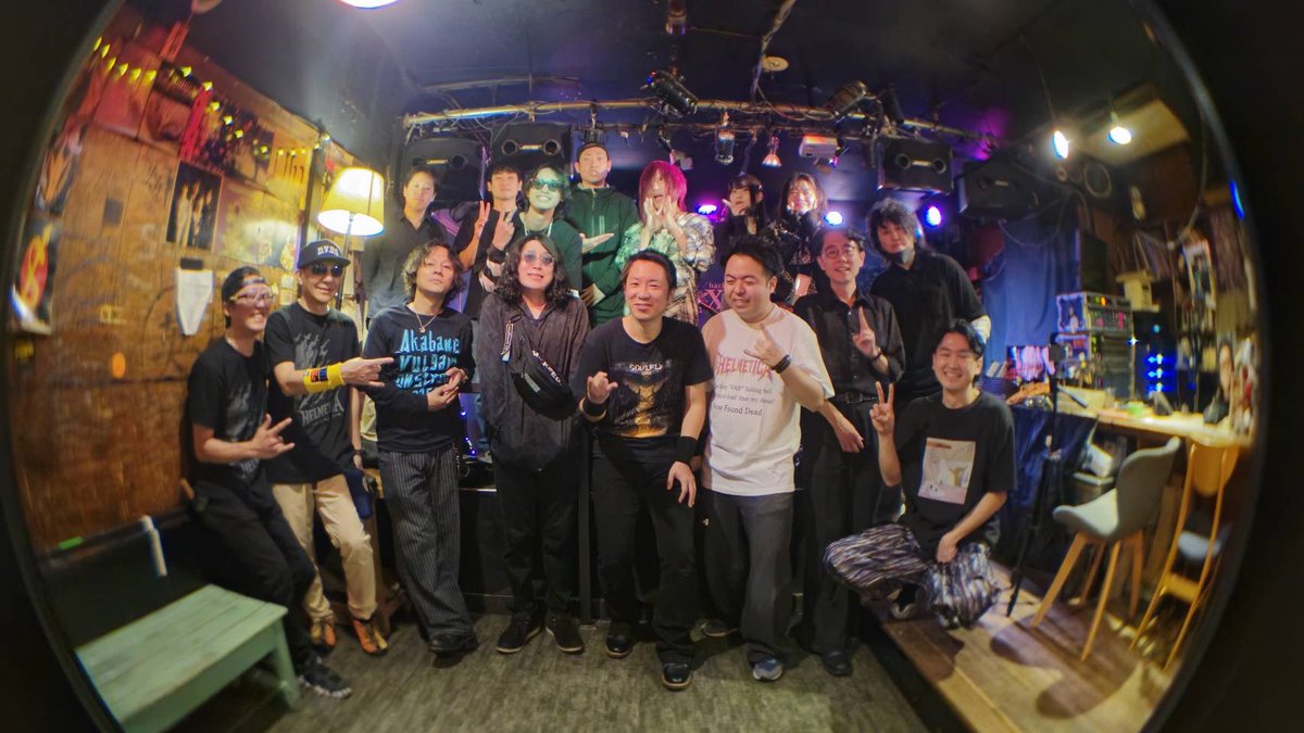 Do_Do_Lia_3's tweet photo. 9/19(土)"One shot"Holiday
ありがとうございました！
どのバンドもカッコよくて憧れた！自分たちもああなりたい…！ライブも急遽アコースティックだったけど楽しかった！
お酒も、占いも、あるんだよ…！
また参加したいイベントでした。
皆さん本当にありがとうございました！ https://t.co/BWi0e8voY8