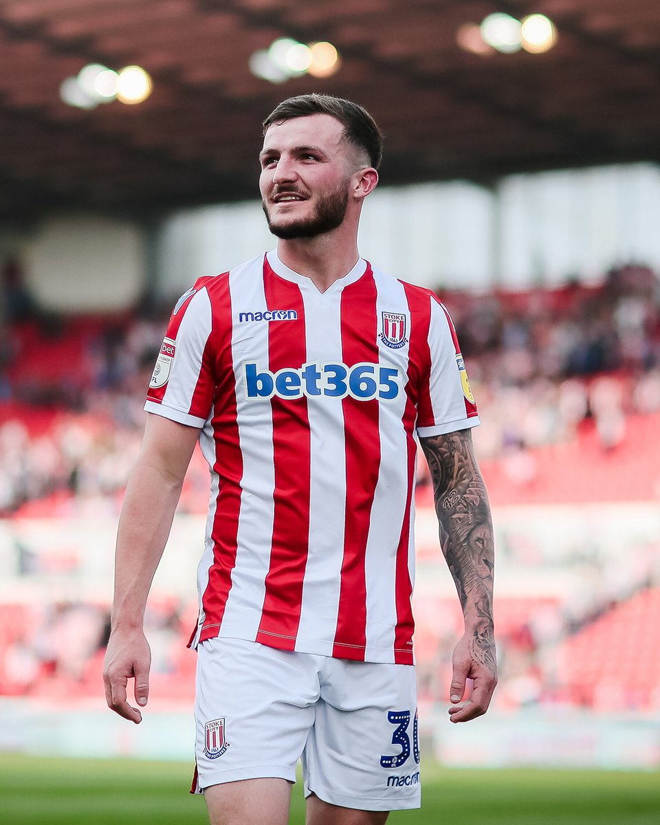 stokecity's tweet photo. Sending our best wishes to Potters' Academy product Tom Edwards, who has announced that he has taken the decision to end his playing career following injury.

The Stafford-born defender played 51 first team matches for City after making his debut, aged 18, in the Premier League. https://t.co/fvnzIA1Y9Q