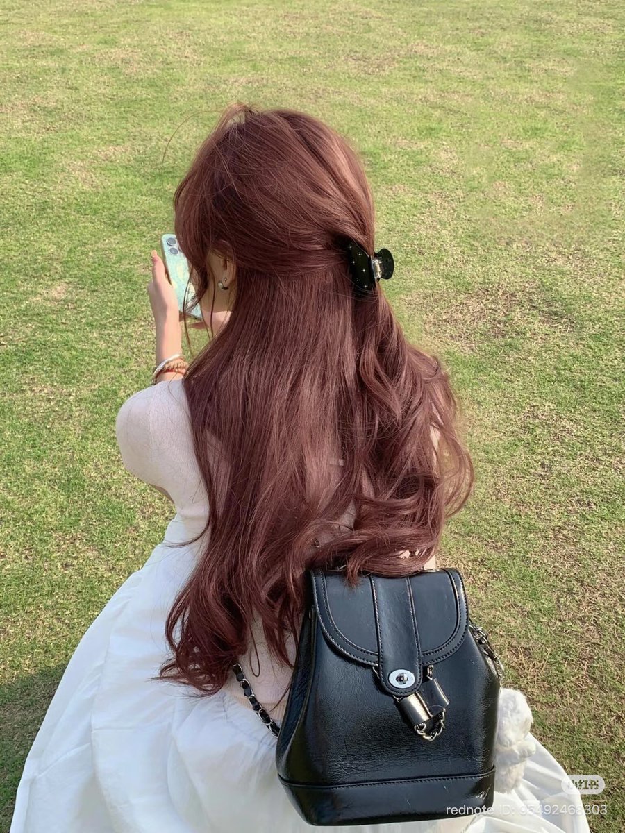 note_red_ch's tweet photo. 透明感ある暖色カラーするなら、派手すぎないピンクブラウンがおすすめ🤍 https://t.co/gAE7m6tS0V