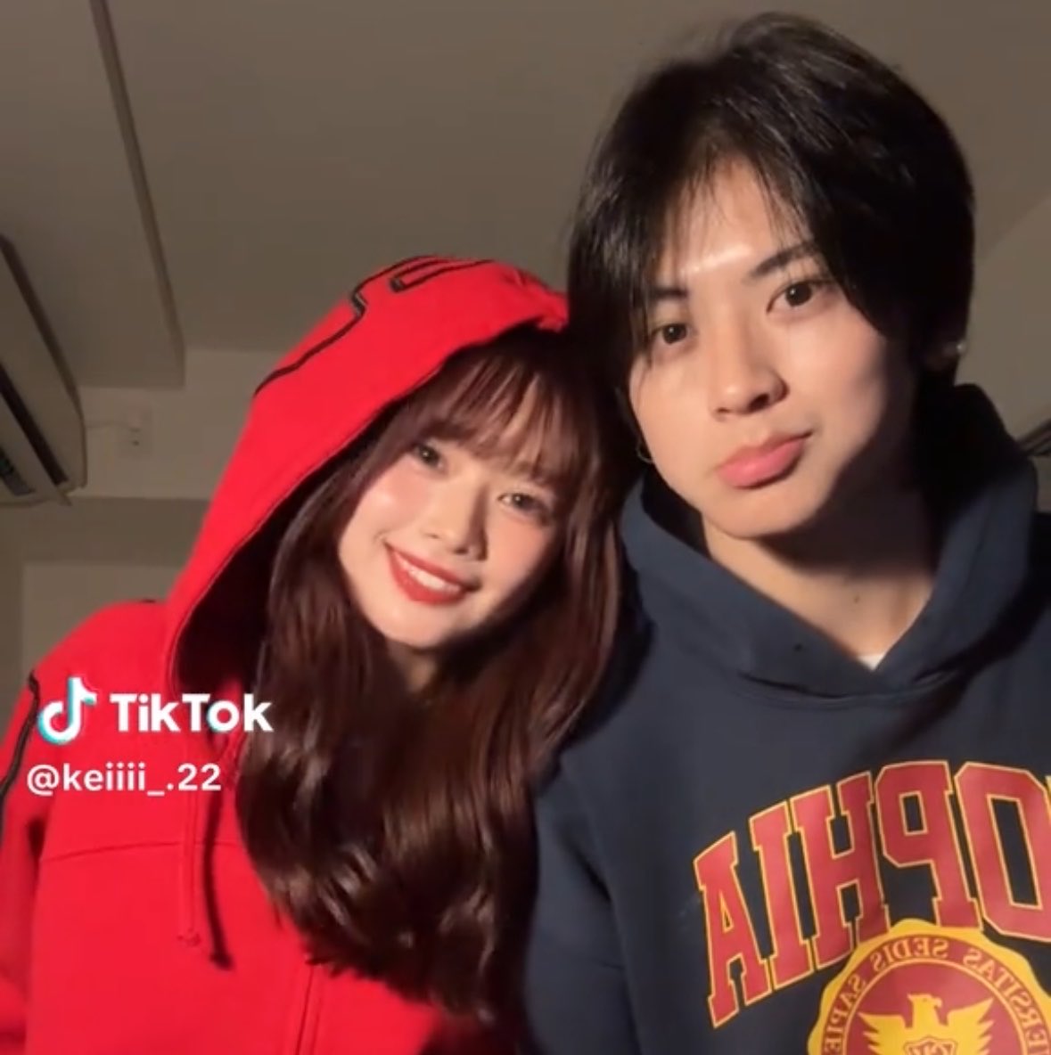 rere_chu's tweet photo. ここもだいすき🥺🥺💕︎💕︎
やっぱり“彼女”ひなのちゃんってかわいすぎる😭😭😭💕︎💕︎もちろん“彼氏”けいすけくんも鬼かっこよくて🙂‍↕️💕︎💕︎ #けいひな https://t.co/ZGjv1WRnoT