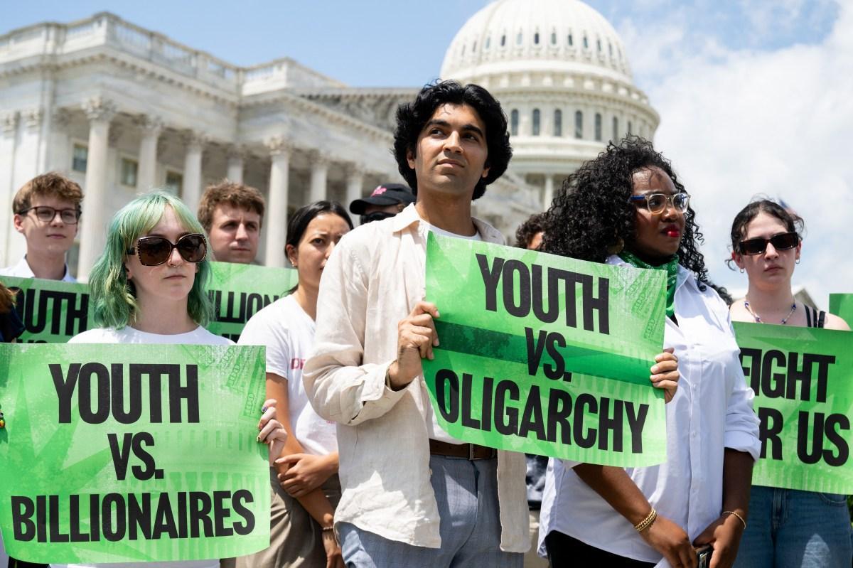 NewsweekOpinion's tweet photo. Sen. Scott: How to rescue America from the spread of socialism | Opinion https://t.co/CHdl66QWvz https://t.co/f9jG73pCF3
