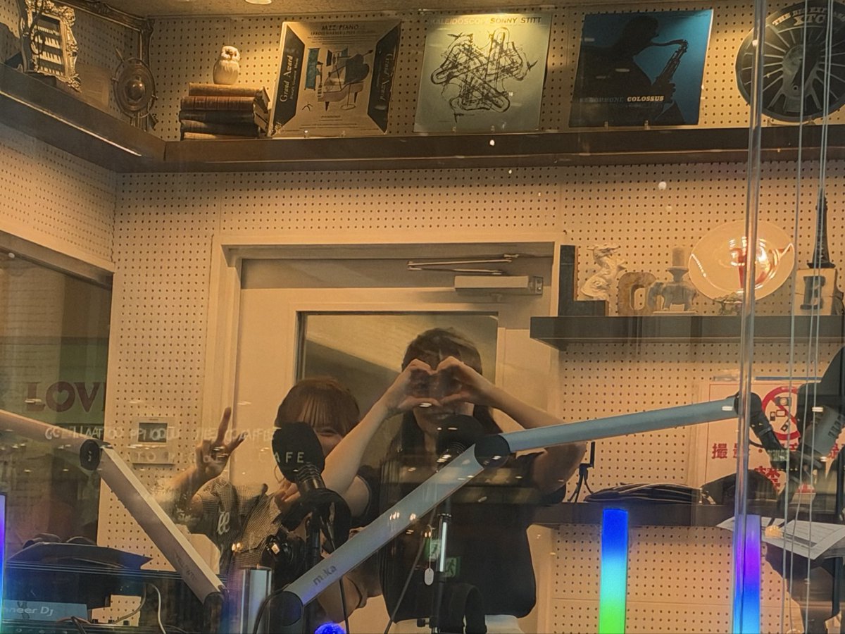 hogeta77's tweet photo. ロッキンより熱かった🙏

#AKB48
#下尾みう
#倉野尾成美
#AKB九州放送部
#ロッキン https://t.co/v9nnbOUzbr