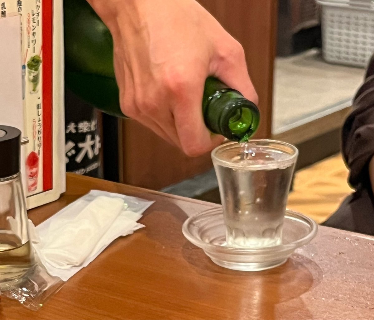 ato_san2's tweet photo. つまなしで皆強いなァ💪🏻( ¨̮ 💪🏻)🥃🍻 https://t.co/vvkGXS4vI0