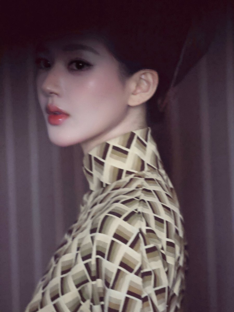 Princess_rosyyy's tweet photo. ลู่ซือสวยมากกกกกก!!! https://t.co/v3wLTvV37W