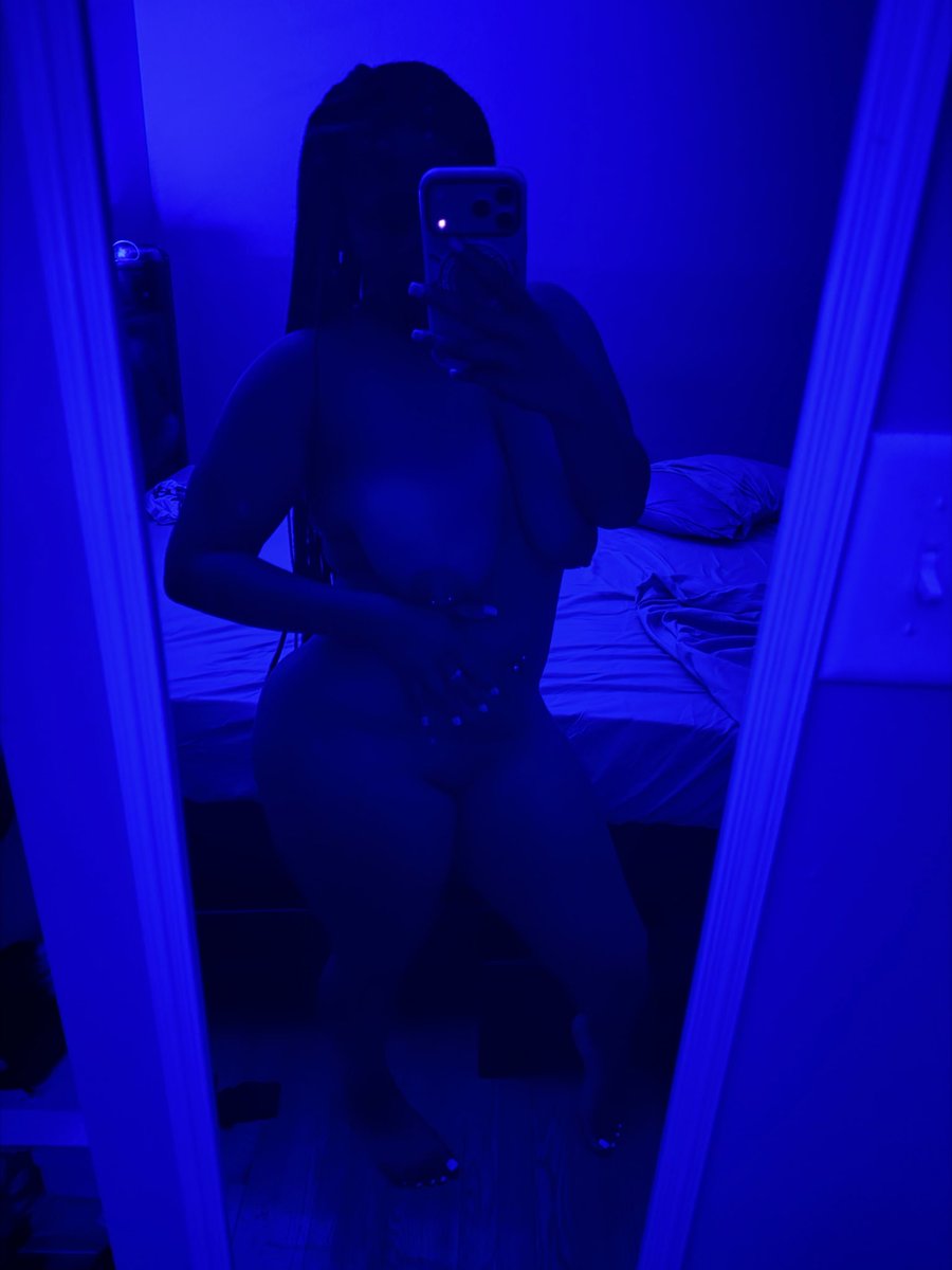 PrettyJazss1's tweet photo. Best In the House Pussy Good morning 👅🥰 #NFL #Chicago #trendingréels https://t.co/7YUiwzOtHB