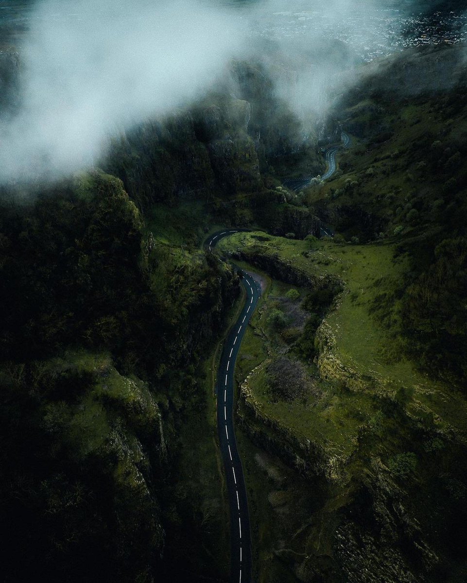 visualsofearth1's tweet photo. Into the quiet. https://t.co/KN0ZTdmyFs