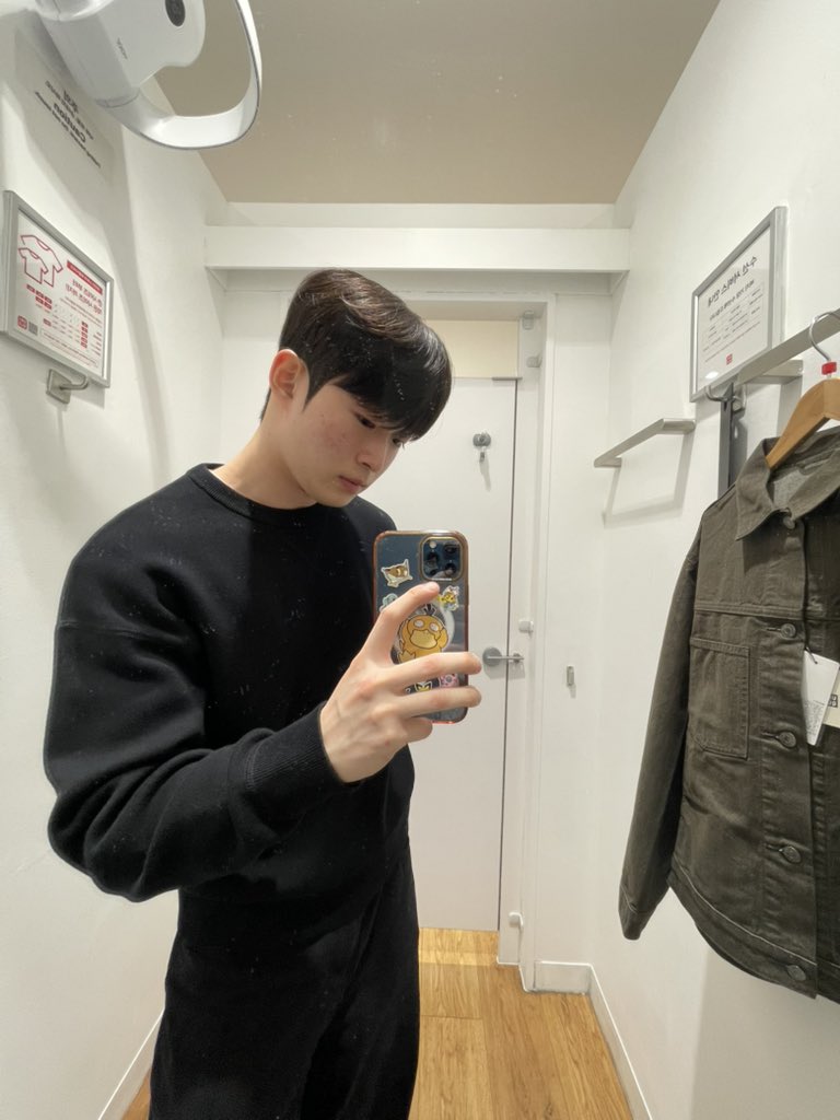 ryuut22's tweet photo. 심시매
#맘눌뎀 #디엠 https://t.co/xxDaMjutW8