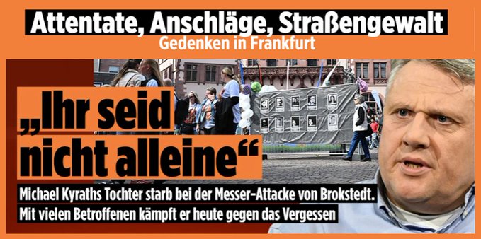 TPeddersen's tweet photo. @EinzigArtig1904 #Trauerwache #Frankfurt #nothingisforgotten
#LEFTGREEN's 🤷♂️ NICHT EIN WORT DER GRÜNEN‼️ #ekelhaft #gruene #shameonyou #germany #AfghanSyrianGreenFriendship🚮 https://t.co/MWDWr2heH0