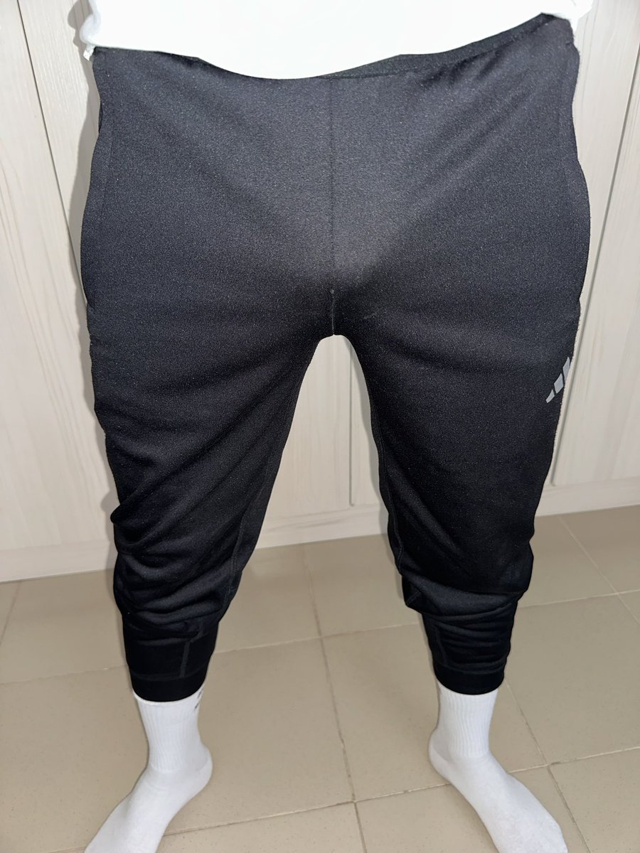 karlklarksson's tweet photo. Adidas https://t.co/QfHoKIEPdj