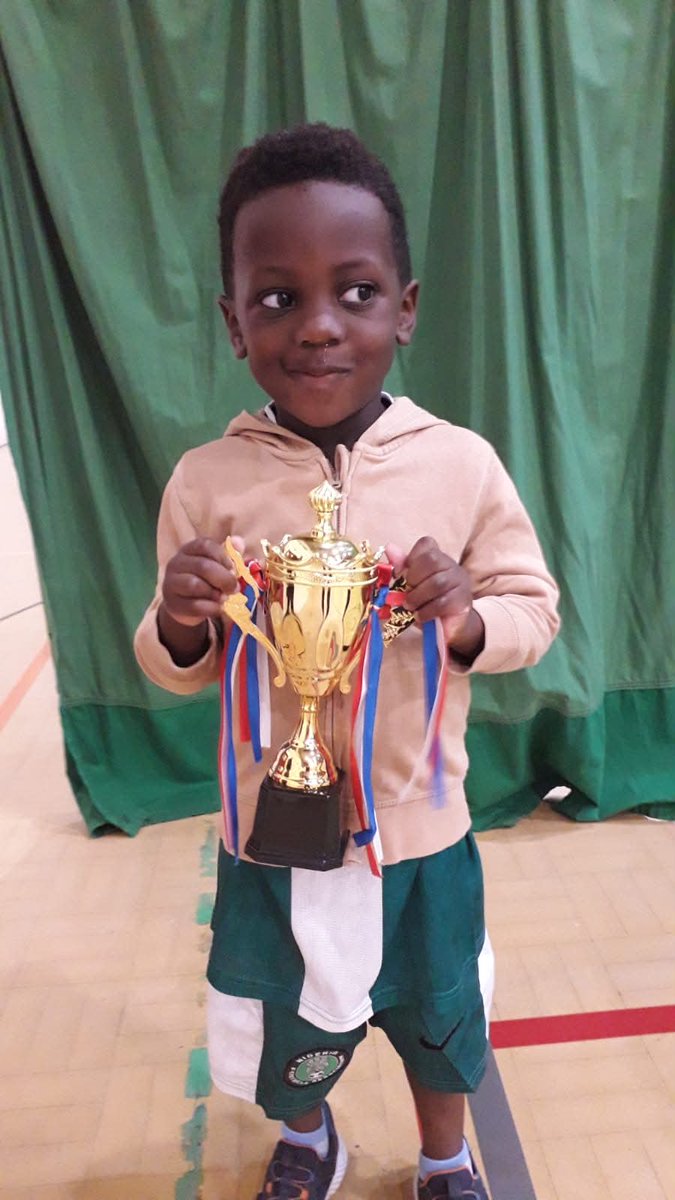 FootballingSup1's tweet photo. Tireni was Kings Rochester Mini Superstar of the week for an amazing sessions showing good skill in the colour mixing game. He was also brilliant at the disappearing goal challenge. https://t.co/at9MhV2F4s