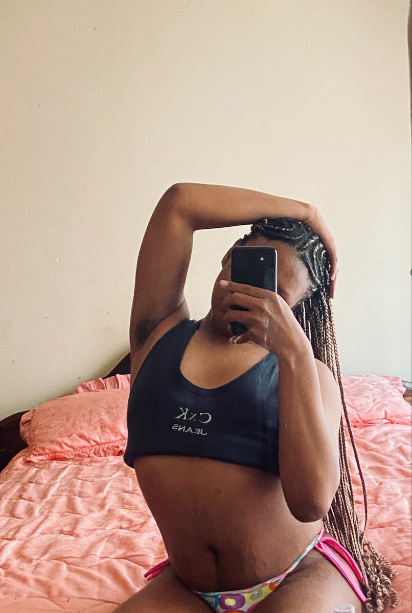 Queen_Bekhay's tweet photo. 🏳️‍🌈summer vibes🔥#gay #findom https://t.co/wyS8TEMGy3