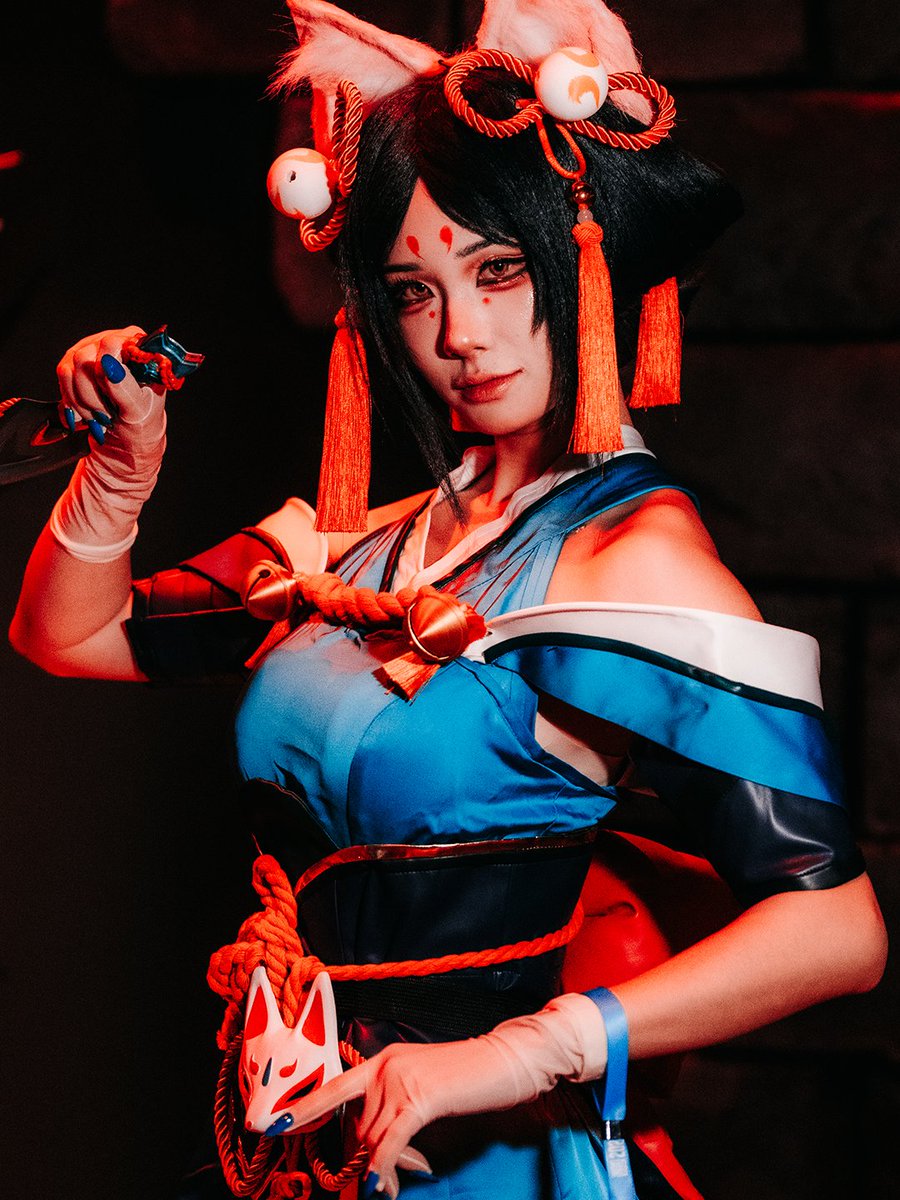 OverwatchDE's tweet photo. Wir können die ganzen großartigen Cosplays auf der BlizzCon immer noch nicht fassen 😮‍💨 

Zeigt uns in den Kommentaren euer Cosplay! https://t.co/jYAsn0PNKH